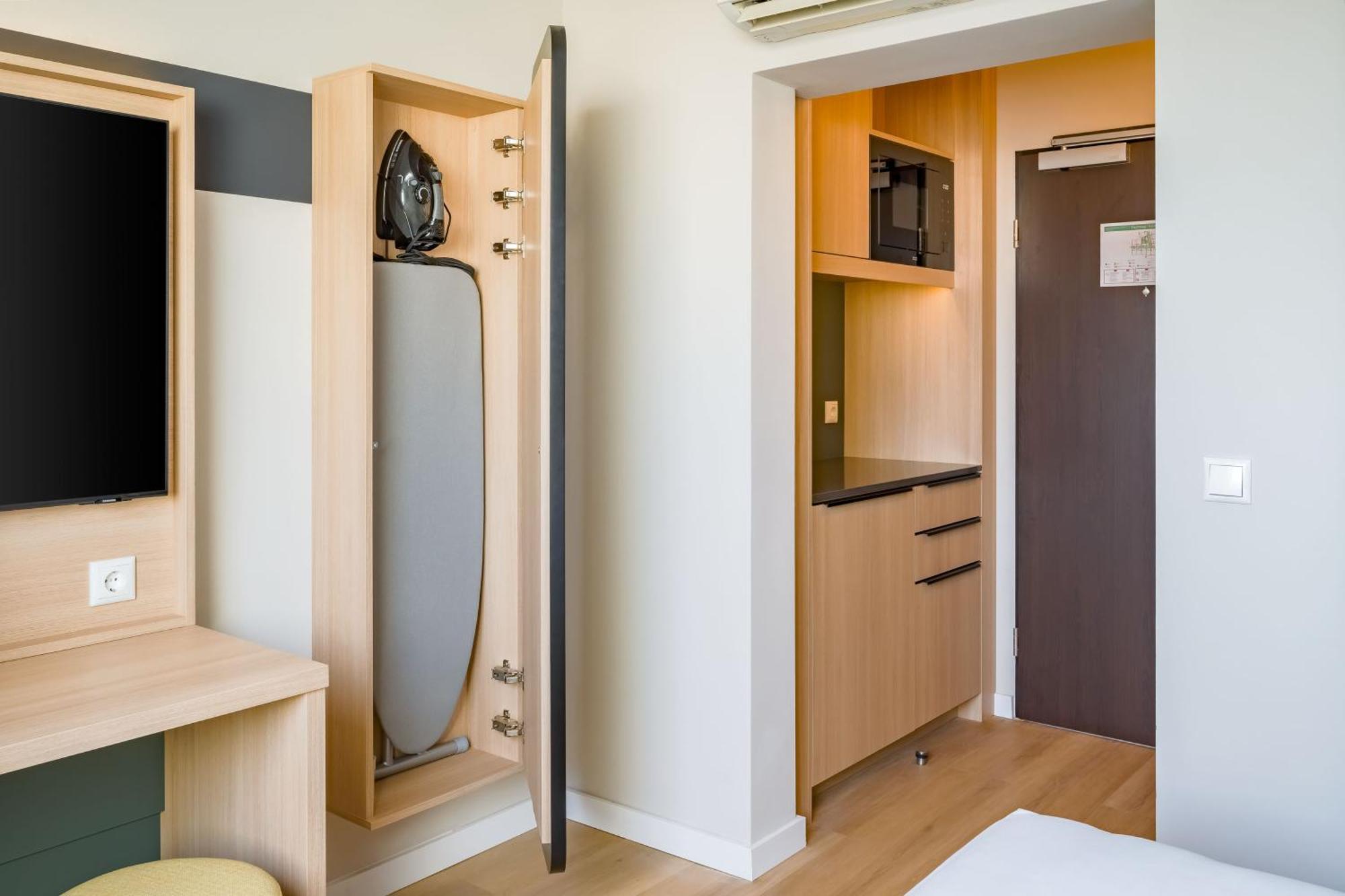 Spark By Hilton Stuttgart Sindelfingen Buitenkant foto