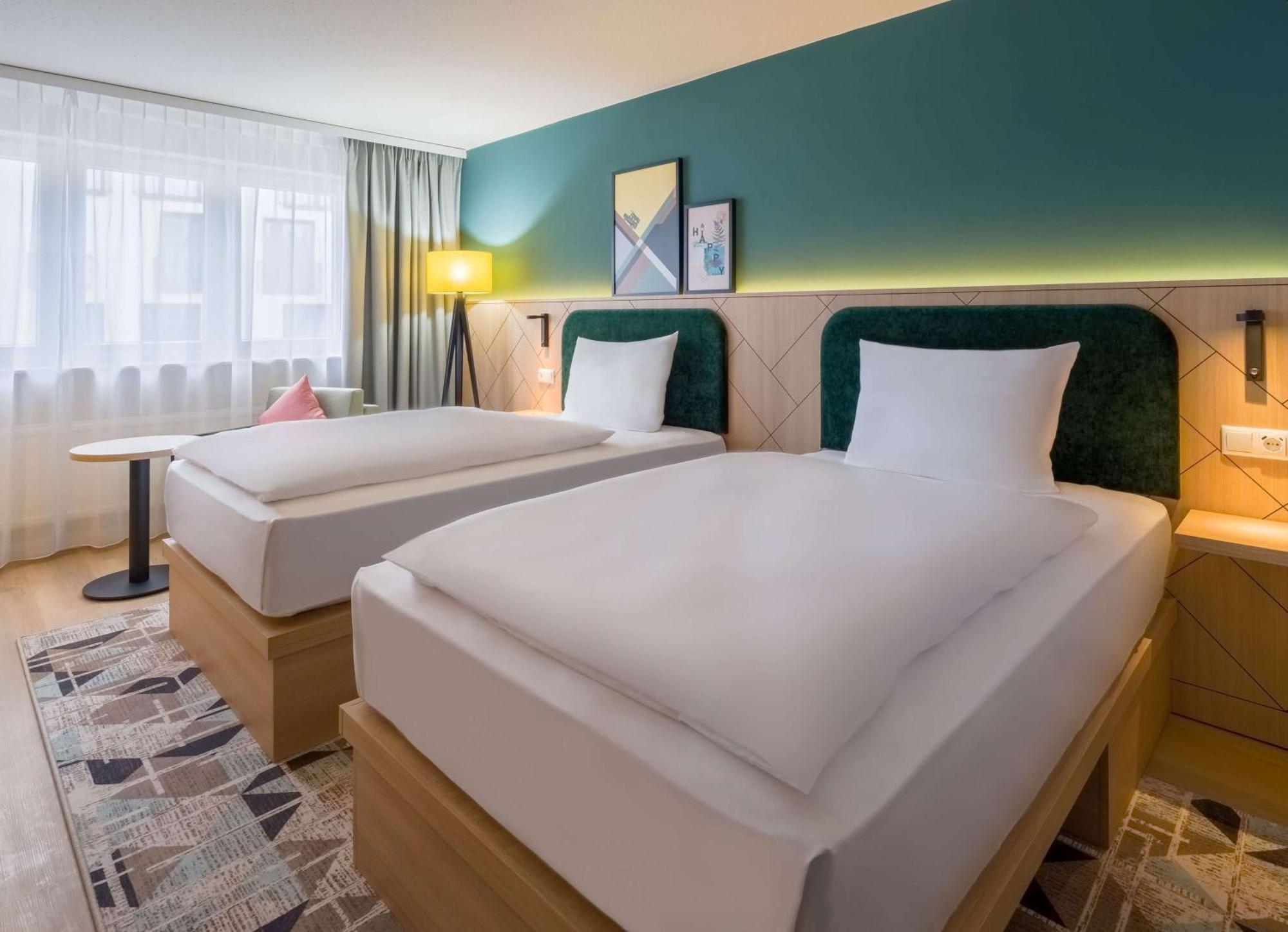 Spark By Hilton Stuttgart Sindelfingen Buitenkant foto