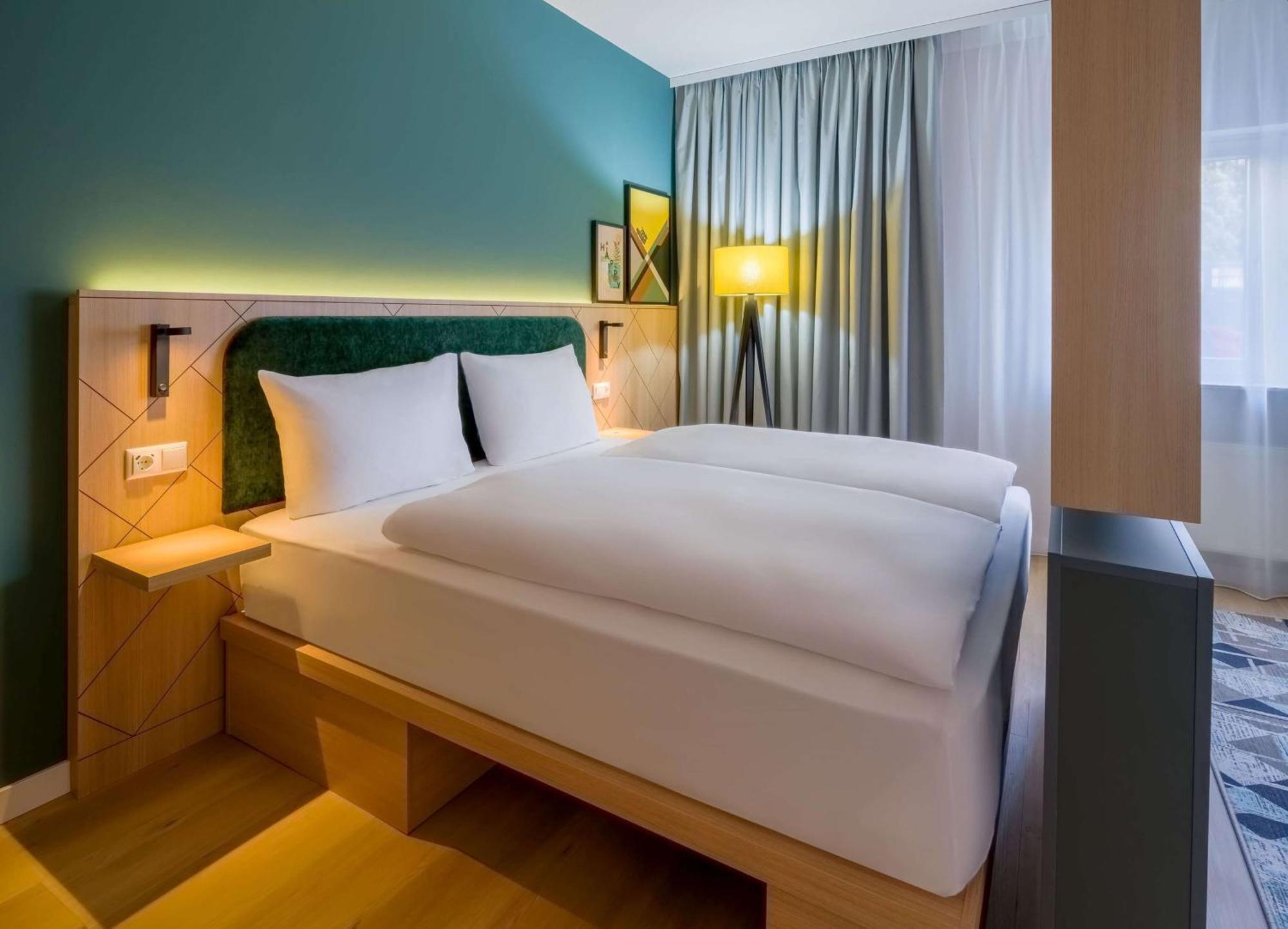 Spark By Hilton Stuttgart Sindelfingen Buitenkant foto